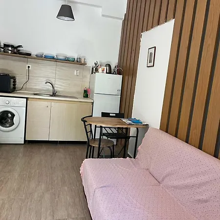 Wood * ניאה מיכאניונה