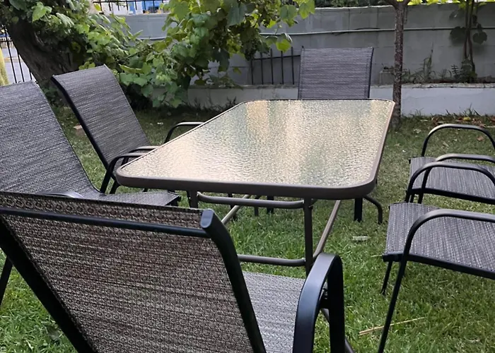 Wood 公寓 尼亚米卡尼奥纳